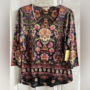 NWT Sugarskull Lightweight Tunic Top. Large